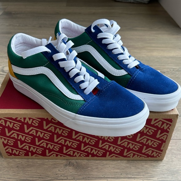 🛹 VANS Color Block Sneakers - NIB - Picture 1 of 7